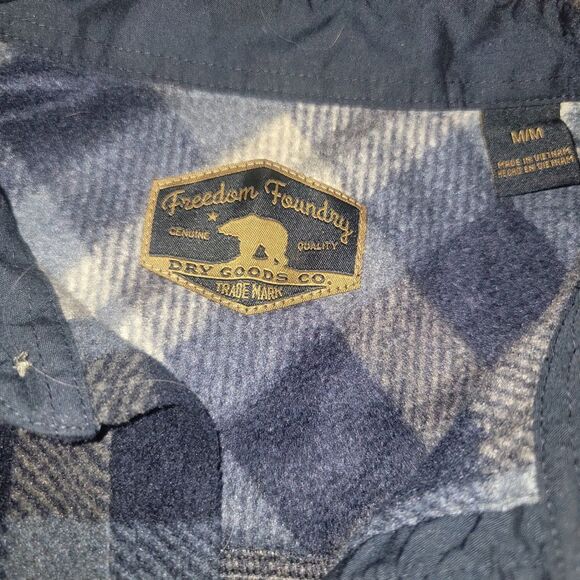 Freedom Foundry Men's Blue Plaid Flannel Long Sleeve Button Up Shirt M - Picture 8 of 15